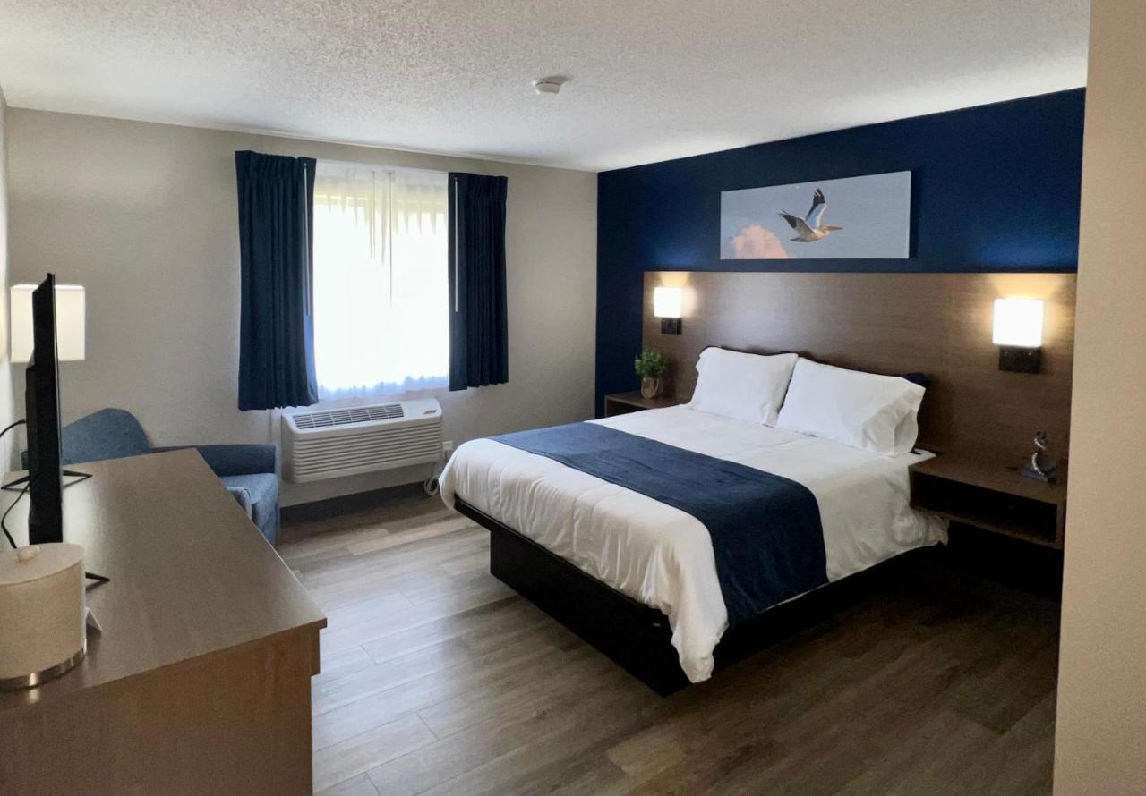 Hilltop Inn & Suites Grove Zewnętrze zdjęcie
